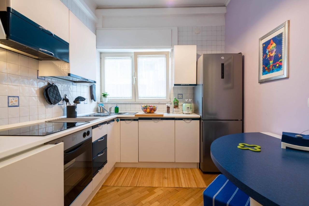 Modern Apartment To Relax In The City Center Барі Екстер'єр фото