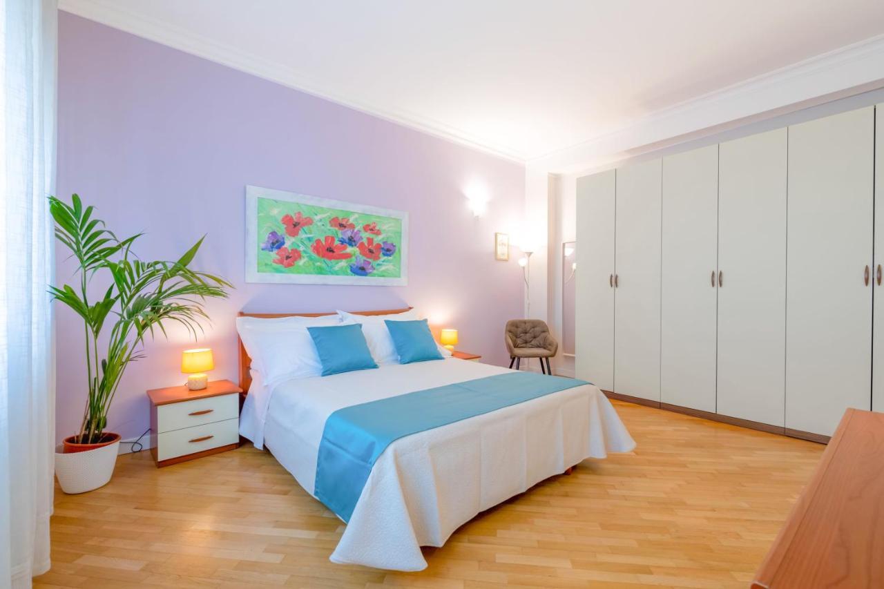 Modern Apartment To Relax In The City Center Барі Екстер'єр фото